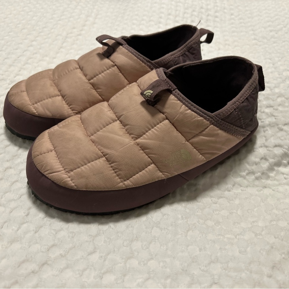 The North Face Basecamp Slipper